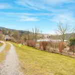 Au Pas De L'ane